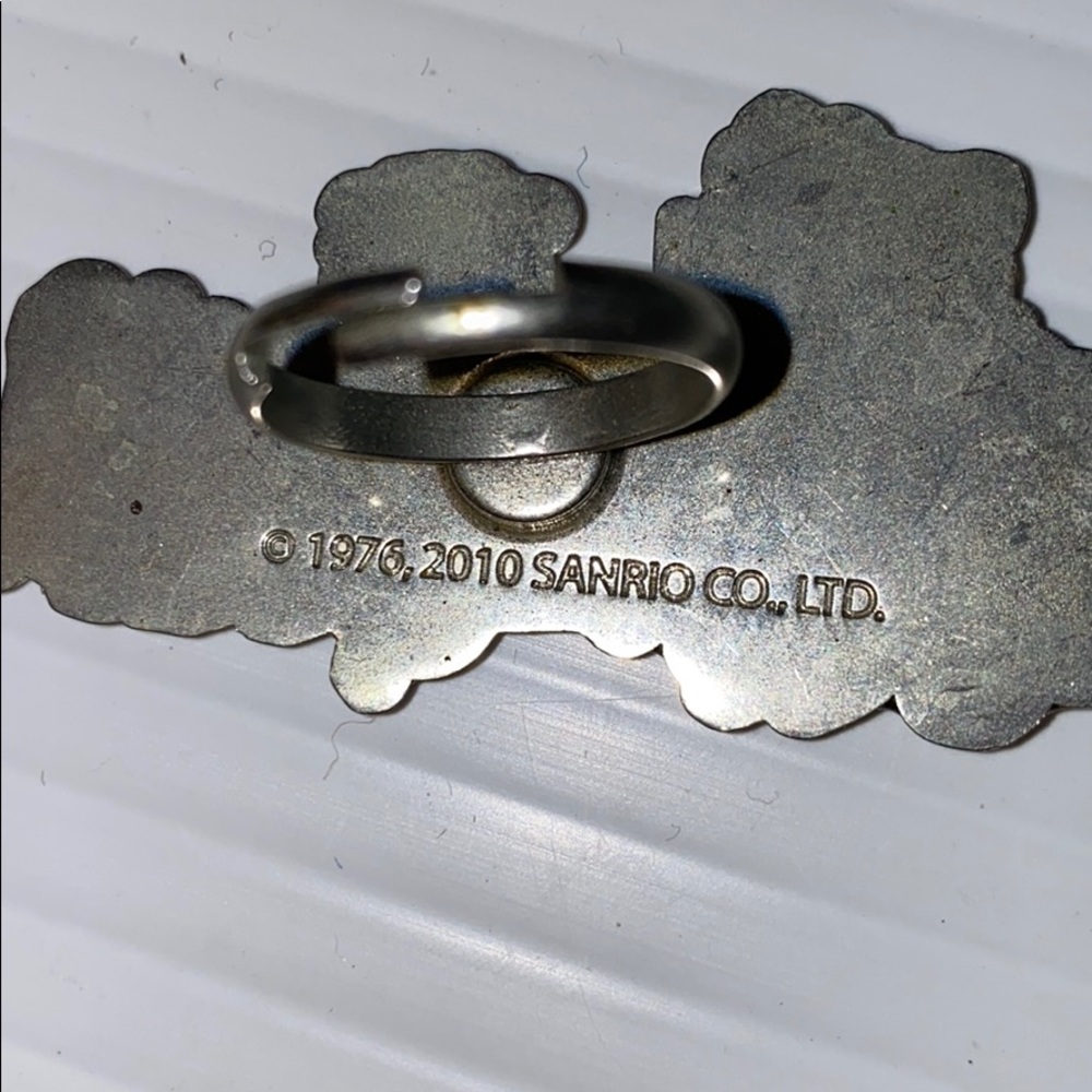 Hello kitty knuckle ring - Picture 3 of 3